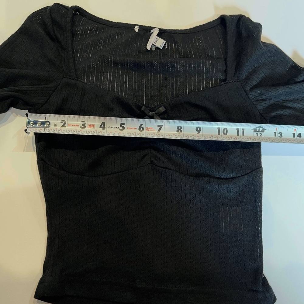 Princess Polly Tari Long Sleeve Cropped Top Black Size 2 NWOT - Picture 7 of 9